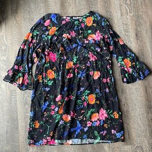 Old Navy XXL - Black 3/4 ruffle sleeve floral dress